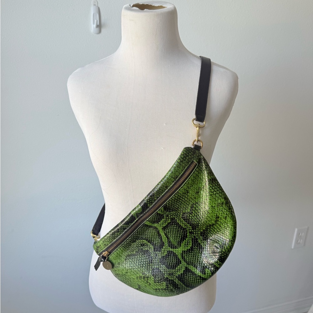 Clare V grande Fanny bag like new